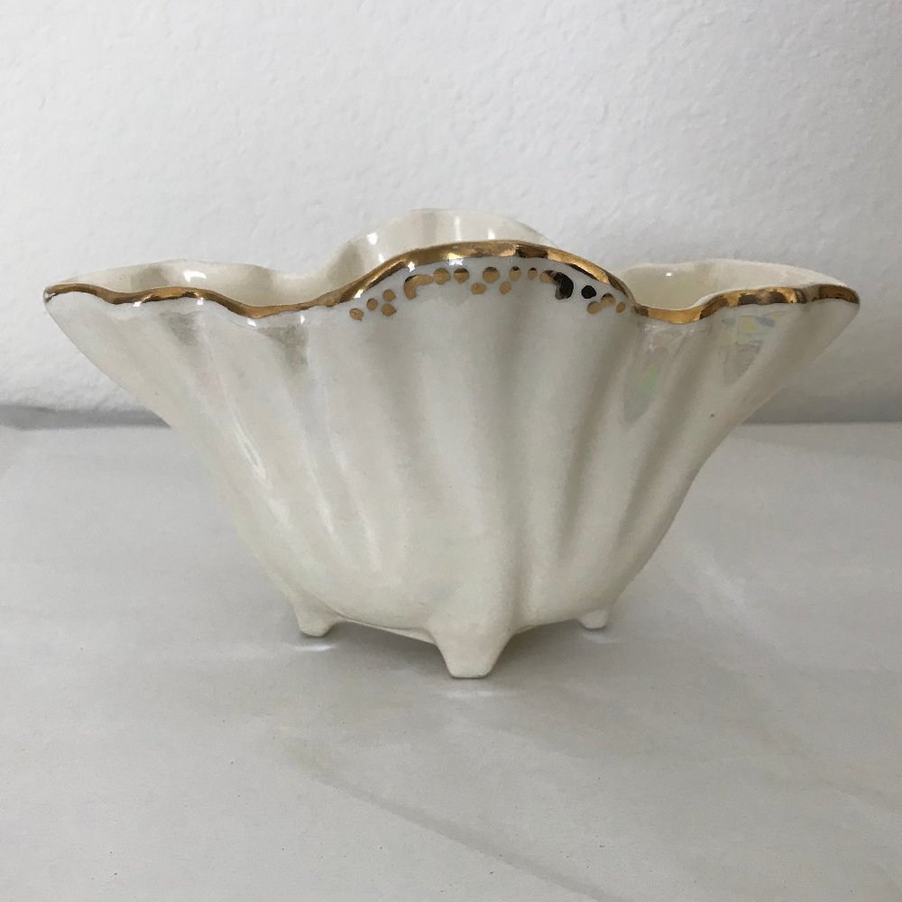 Mother of pearl-glazed ceramic vase dish VINTAGE